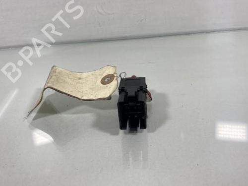Used Warning switch VW GOLF PLUS V (5M1, 521) 1.9 TDI (90 hp) 19982516