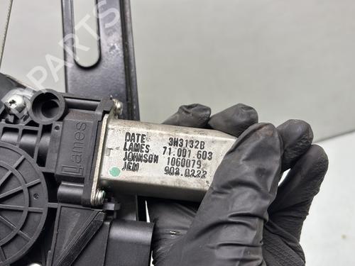 Rear right window mechanism BMW 1 (E87) 118 d | BP29507847C25 