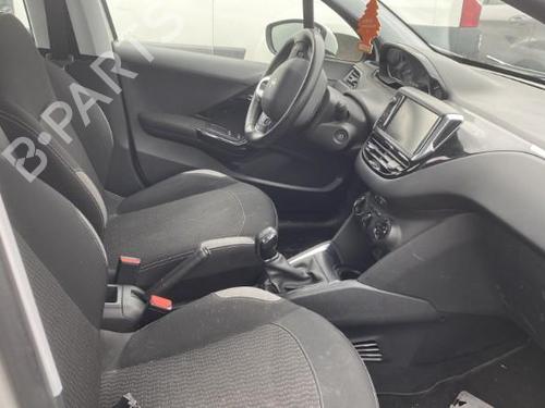 Fuse box PEUGEOT 208 I (CA_, CC_) 1.6 HDi / BlueHDi 75 | BP19959481E1 
