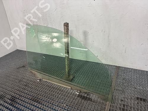 Used Front right door window Front right door window 38230467 38230467