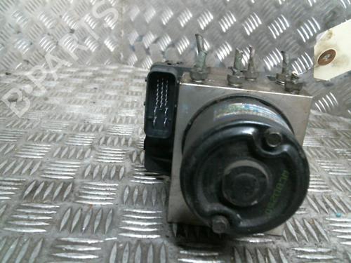 Used ABS pump ABS pump HYUNDAI SANTA FÉ I (SM) 2.0 CRDi 4x4 (113 hp) 19981695 19981695