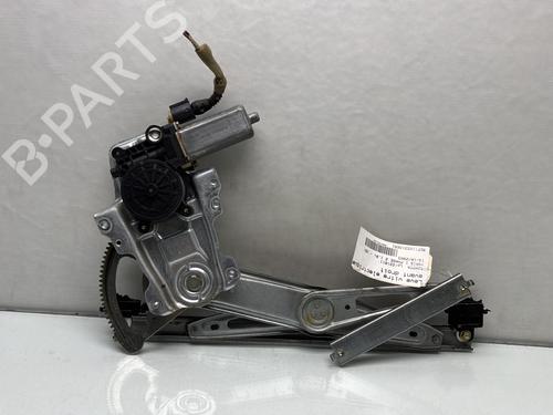 Used Front right window mechanism TOYOTA YARIS (_P1_) 1.0 (SCP10_, SCP10R) (65 hp) 27155222