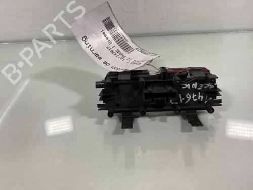 Used Warning switch Warning switch RENAULT SCÉNIC II (JM0/1_) 1.5 dCi (JM0F) (82 hp) 19987684 19987684