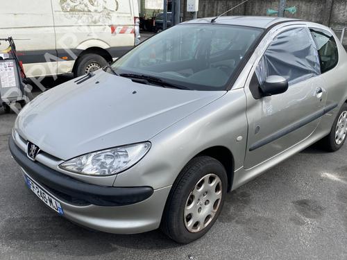 Brugte PEUGEOT 206 Hatchback (2A/C) 1.1 i (60 hp) 4415680