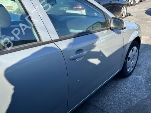 Rear parcel shelf OPEL ASTRA H Estate (A04) 1.6 (L35) | BP20183257C85 
