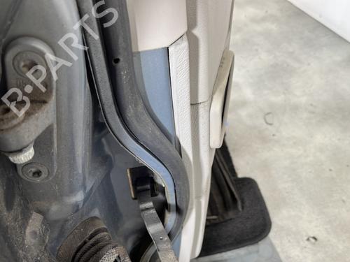 Right front door MERCEDES-BENZ E-CLASS (W211) E 220 CDI (211.006) | BP29039397C3 