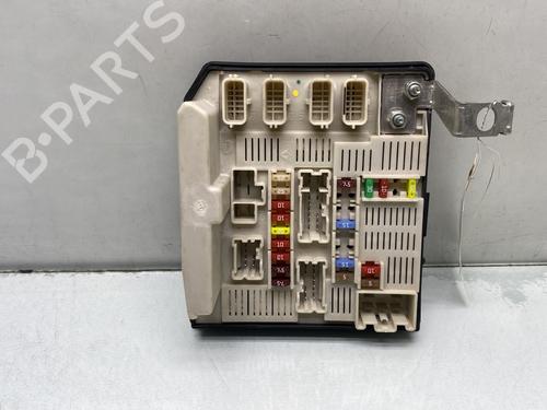 Used Fuse box Fuse box RENAULT GRAND SCÉNIC II (JM0/1_) 1.9 dCi (JM0G, JM12, JM1G, JM2C) (120 hp) 31205485 31205485