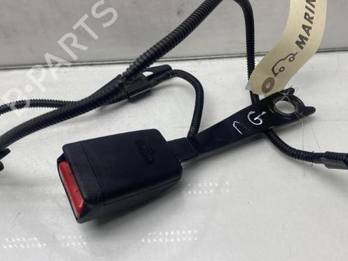 Seat buckle TOYOTA YARIS (_P13_) 1.4 D (NLP130_, NLP130) | BP19990686I32 