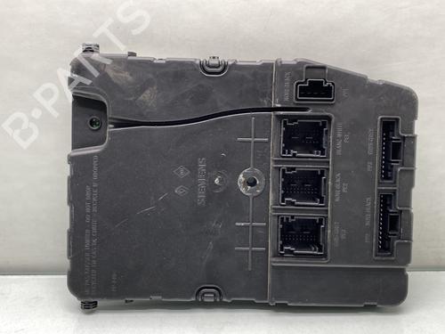 Used Fuse box Fuse box RENAULT SCÉNIC II (JM0/1_) 1.5 dCi (JM02, JM13) (101 hp) 26656148 26656148