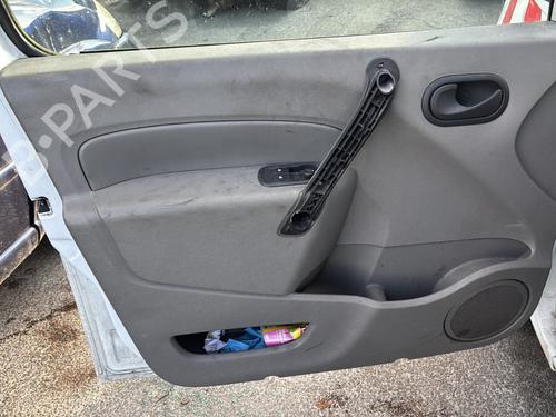 Interior handle RENAULT KANGOO / GRAND KANGOO II (KW0/1_) 1.5 dCi 90 (KW05, KW08, KW0G, KW11) | BP31881120I7 