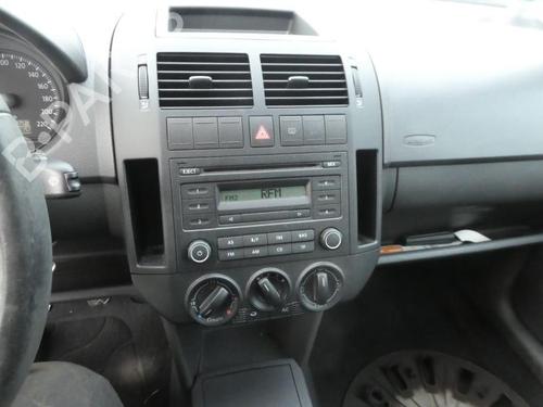 Left front window switch VW POLO (9N_, 9A_) 1.4 TDI | BP20009077I27 
