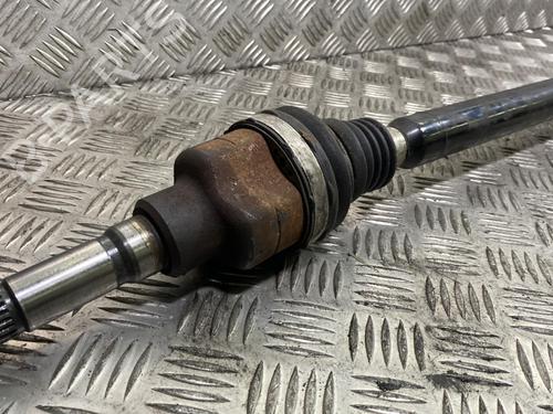 Right front driveshaft PEUGEOT 208 II (UB_, UP_, UW_, UJ_) 1.2 PureTech 75 | BP19964451M39 