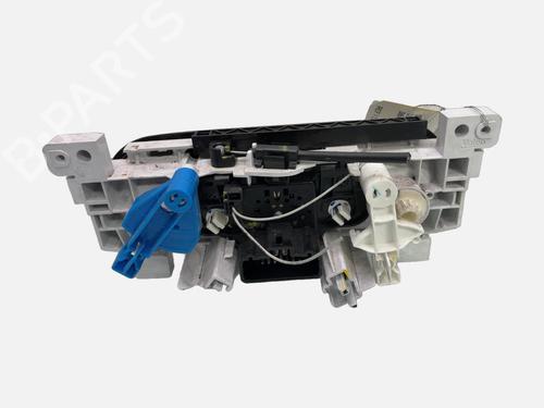 climate-control-dacia-duster-hs_-2010-2011-2012-2013-2014-2015-2016-2017-2018-39573342 main image