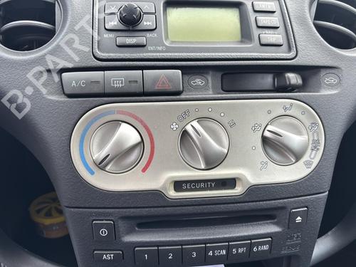 Left front window switch TOYOTA YARIS (_P1_) 1.3 (SCP12_, SCP13_, SCP12R, SCP13R) | BP30791572I27  - Image 15