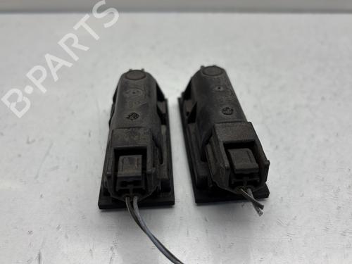 Licence plate light RENAULT MEGANE IV Hatchback (B9A/M/N_) 1.2 TCe 130 (B9MR) | BP32302239I40