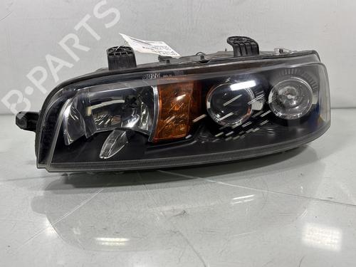 Used Left headlight FIAT PUNTO (188_) 1.2 60 (188.030, .050, .130, .150, .230, .250) (60 hp) 30206096