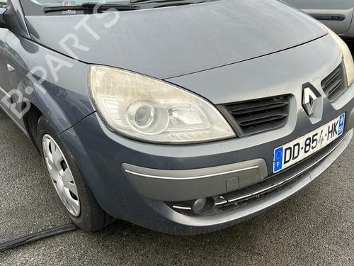 Left headlight RENAULT GRAND SCÉNIC II (JM0/1_) 1.5 dCi (JM1E) | BP29513646C28 