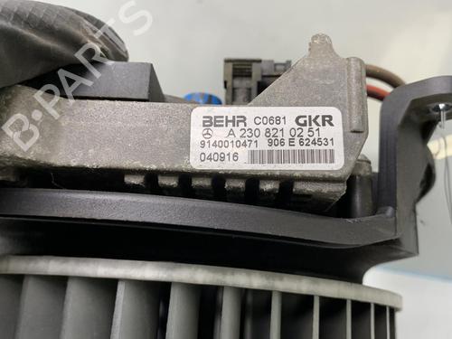 Used Heater blower motor Heater blower motor MERCEDES-BENZ CLS (C219) CLS 350 (219.356) (272 hp) 20022129 20022129
