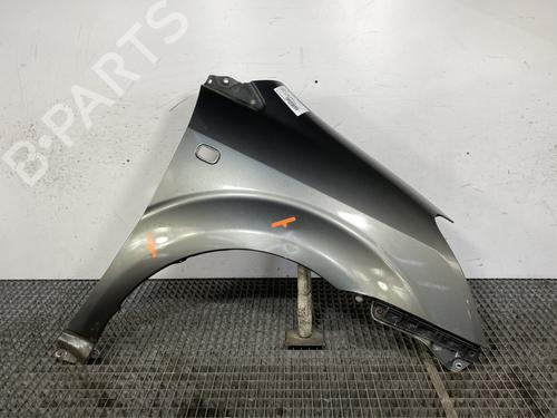 Used Right front fenders TOYOTA COROLLA Verso (ZER_, ZZE12_, R1_) 2.2 D-4D (AUR10_, AUR10R) (136 hp) 24377339
