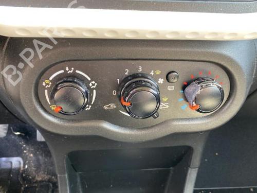 Højre baglygte RENAULT TWINGO III (BCM_, BCA_) 1.0 SCe 65 (BCMJ) | BP29525292C35 