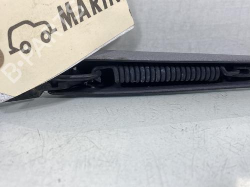 Front windshield wiper arm RENAULT KANGOO / GRAND KANGOO II (KW0/1_) 1.5 dCi 90 (KW05, KW08, KW0G, KW11) | BP29508141C143 