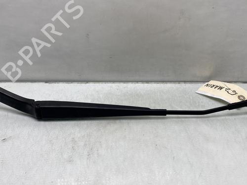 Used Front windshield wiper arm FIAT 500X (334_) 1.6 (334AXE1A) (110 hp) 24429134