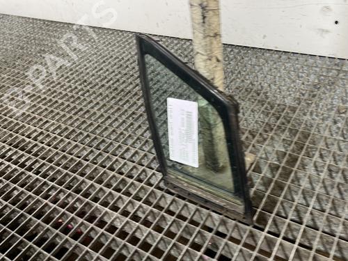 Front right quarter glass TOYOTA AVENSIS Estate (_T27_) 2.2 D-4D (ADT271_, ADT271R) | BP29749016C112 