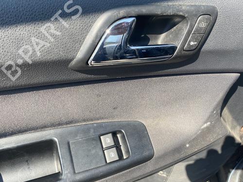 Front left interior door handle VW POLO IV (9N_, 9A_) 1.4 TDI | BP29287037I13 