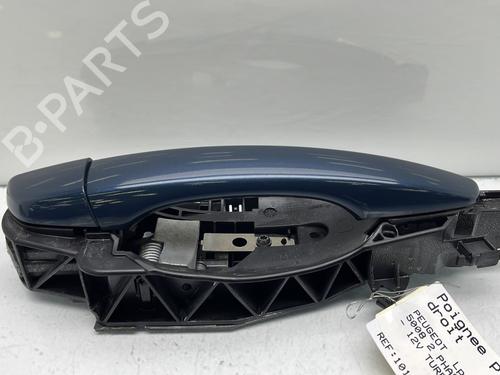 Used Rear right exterior door handle PEUGEOT 5008 II (MC_, MJ_, MR_, M4_) 1.2 THP (MRHNYH, MRHNYW, MRHNSJ, MRHNSU, MRHNSM) (131 hp) 23766814