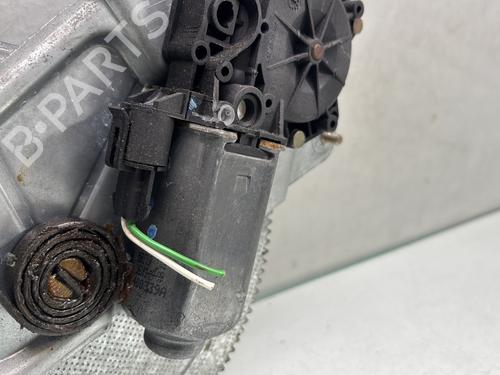 Used Front left window mechanism Front left window mechanism RENAULT TWINGO I (C06_) 1.2 (C066, C068) (58 hp) 33314082 33314082