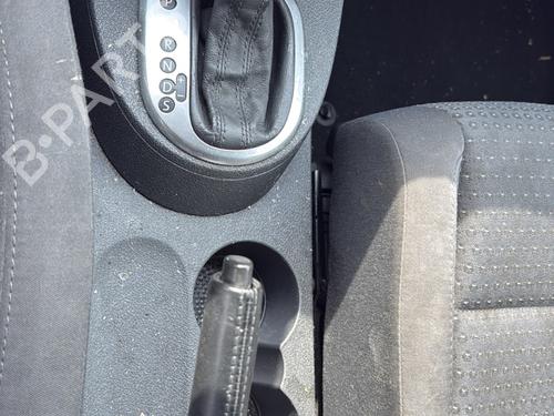 Højre forlygte VW TOURAN (1T1, 1T2) 1.9 TDI | BP29371874C29 