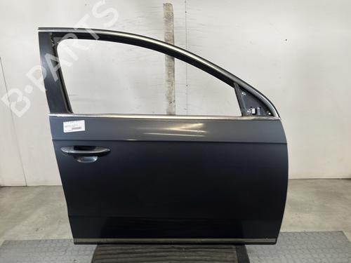 Used Right front door VW PASSAT B7 (362) 2.0 TDI (140 hp) 29453244