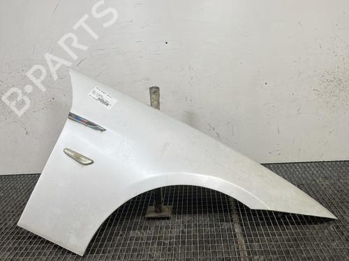 Used Right front fenders BMW 3 (E90) 330 xd (231 hp) 30562958