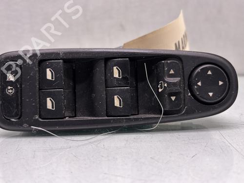 Used Left front window switch CITROËN C4 Picasso I MPV (UD_) 1.6 HDi 110 (112 hp) 27632838