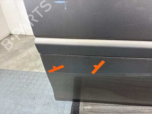 Porta anteriore destra Porta anteriore destra RENAULT CLIO III (BR0/1, CR0/1) 1.5 dCi (C/BR0G, C/BR1G) (68 hp) 39708343 39708343