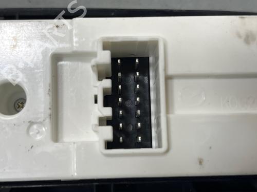 Left front window switch MAZDA 3 Saloon (BK) | BP36818808I27 - Image 5