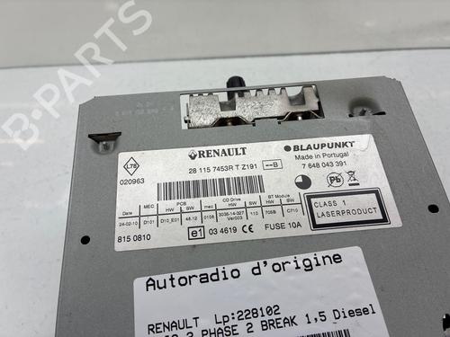 radio-renault-clio-iii-grandtour-kr01_-2007-36439437 main image