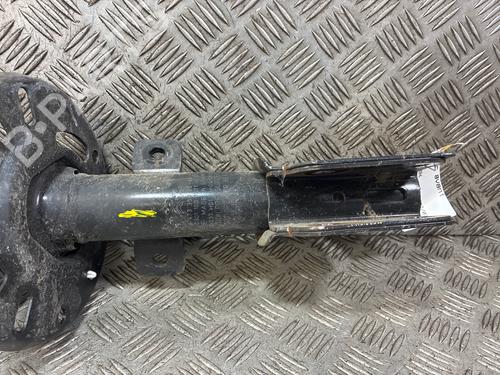 Used Right front shock absorber Right front shock absorber 37997861 37997861