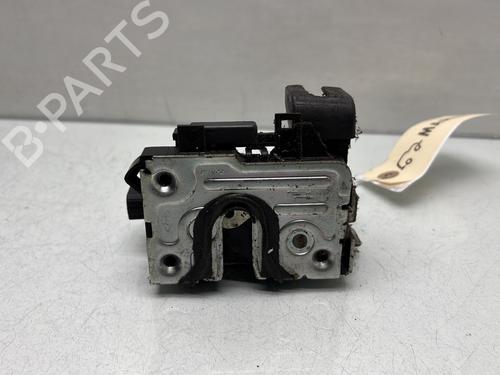 Used Front left lock DACIA SANDERO 1.4 (BS0C, BS0A, BS0G, BS1F, BS0E) (75 hp) 32299120