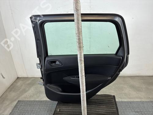Used Right rear door Right rear door 38066332 38066332
