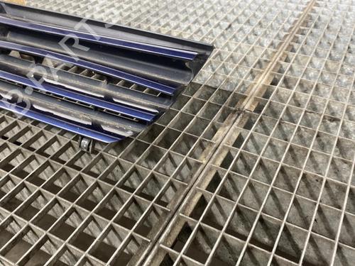 Grille VW POLO (6N2)  | BP19964503C40