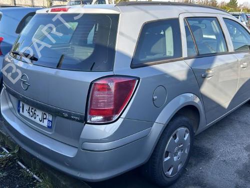Rear parcel shelf OPEL ASTRA H Estate (A04) 1.6 (L35) | BP20183257C85 