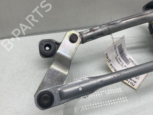 Used Front wiper motor Front wiper motor VW TOURAN (1T3) 1.6 TDI (105 hp) 32389491 32389491