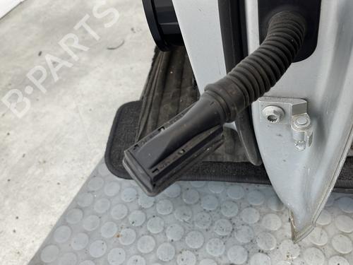 Left front door VW TOURAN (5T1) 2.0 TDI | BP30156441C2 