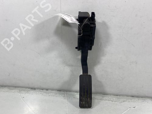 Pedal RENAULT LAGUNA III (BT0/1) 2.0 dCi (BT01, BT08, BT09, BT0E, BT0K, BT12, BT1C, BT1D,... (150 hp) 31134791