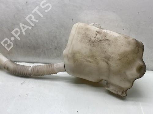 Used Windscreen washer tank RENAULT MEGANE II Estate (KM0/1_) [2003-2012]  19960762