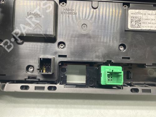 Display monitor CITROËN C3 III (SX) 1.2 PureTech 82 | BP29597598C48 