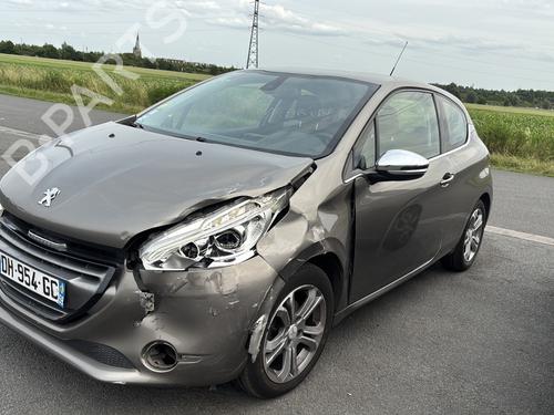 Left front window switch PEUGEOT 208 I (CA_, CC_) 1.4 HDi | BP31834481I27 - Image 12