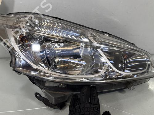 Used Right headlight Right headlight PEUGEOT 208 I (CA_, CC_) 1.2 VTI 82 (82 hp) 33427360 33427360