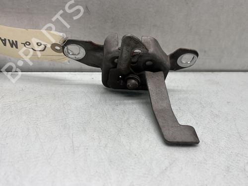 Serrure capot RENAULT SCÉNIC I MPV (JA0/1_, FA0_) 1.9 dCi (JA05, JA1F) (102 hp) 28581575